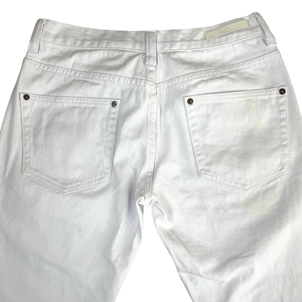 32/32 Koi‎ Fish Embroidered White Jeans - Picture 12 of 14